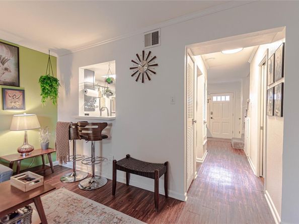 2300 Hancock DR 2, Austin TX 78756