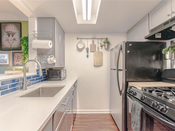 2300 Hancock DR 2, Austin TX 78756