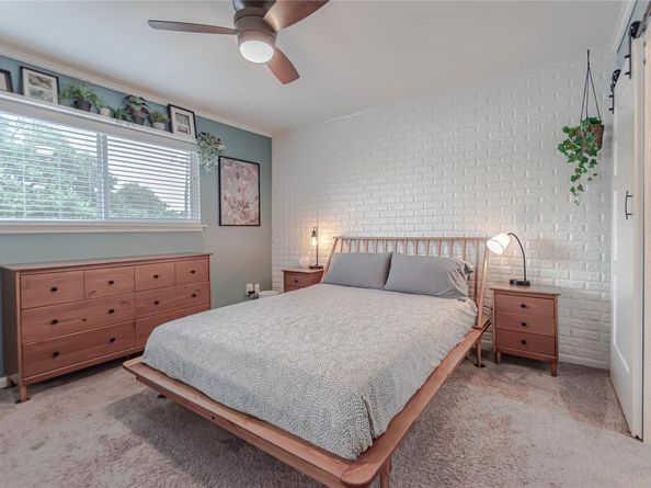 2300 Hancock DR 2, Austin TX 78756