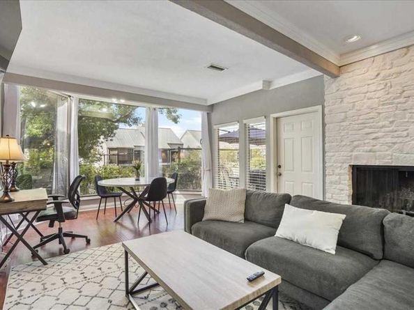 156 World Of Tennis SQ, Lakeway TX 78738