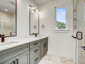 4127 E 12th ST 3, Austin TX 78721