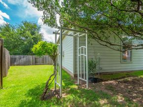 5013 Sendero Springs DR, Round Rock TX 78681