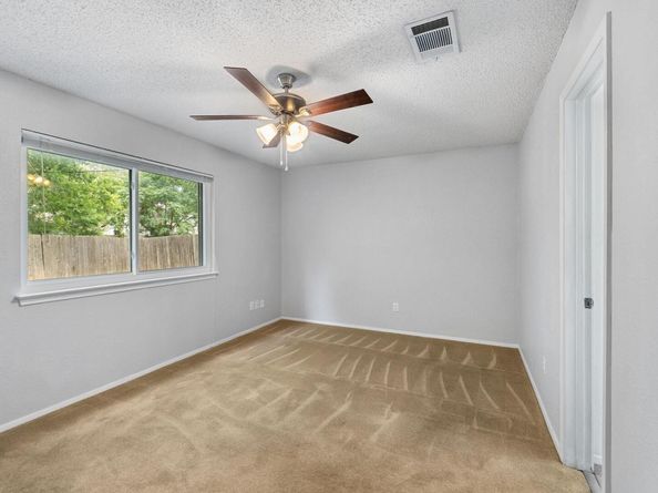 1910 Andover DR, Round Rock TX 78664