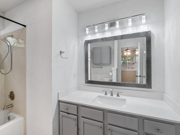 1910 Andover DR, Round Rock TX 78664