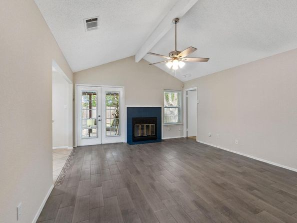 1910 Andover DR, Round Rock TX 78664