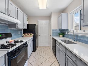 1910 Andover DR, Round Rock TX 78664