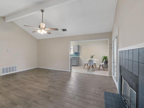 1910 Andover DR, Round Rock TX 78664