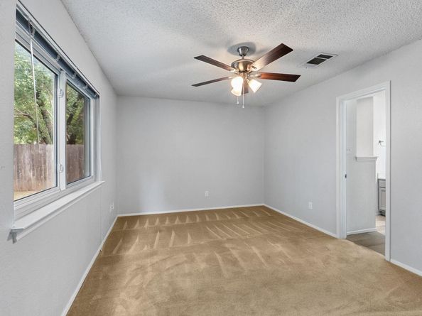 1910 Andover DR, Round Rock TX 78664