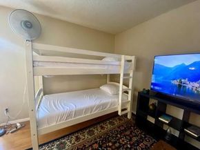 903 The High RD, Austin TX 78746