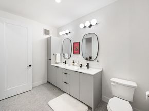 1701 Simond Ave 201, Austin TX 78723