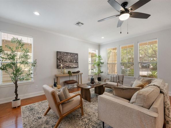 6020 Rutledge LN, Austin TX 78745