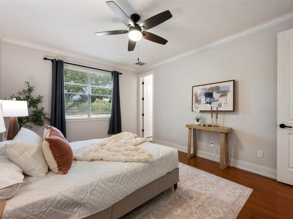 6020 Rutledge LN, Austin TX 78745