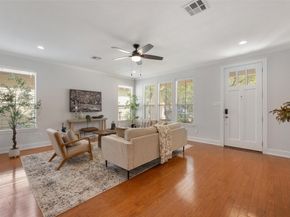 6020 Rutledge LN, Austin TX 78745