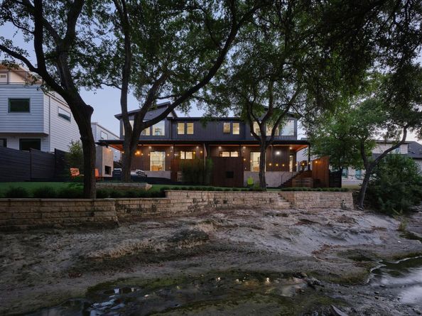 2107 Thornton RD A, Austin TX 78704