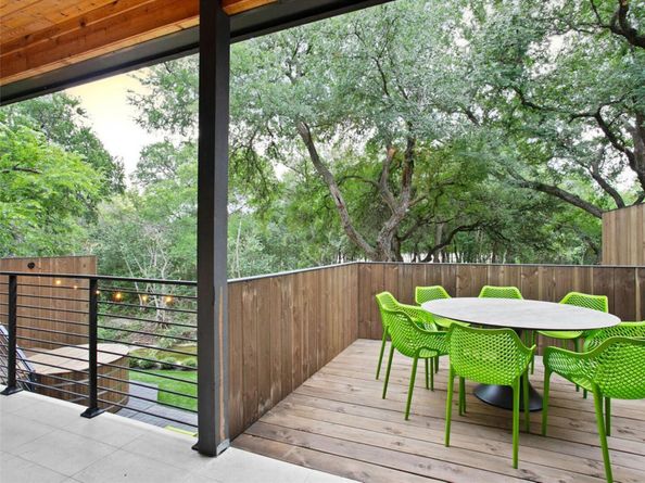 2107 Thornton RD A, Austin TX 78704