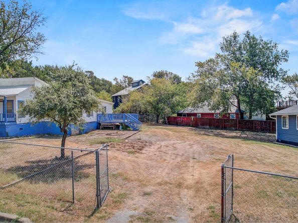 1117 Mansell Ave, Austin TX 78721