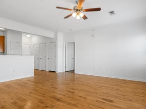 2502 Leon ST 416, Austin TX 78705