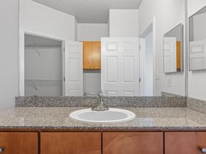 2502 Leon ST 416, Austin TX 78705