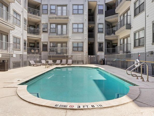 2502 Leon ST 416, Austin TX 78705