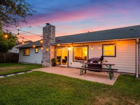 8907 Hunters TRCE, Austin TX 78758