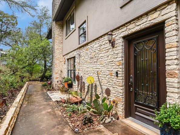 5500 Blueridge CT, Austin TX 78731