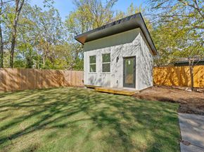 8414 Briarwood LN, Austin TX 78757