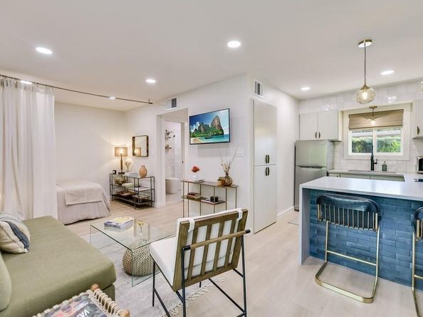500 E Riverside DR 169, Austin TX 78704
