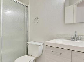 7504 Redrick DR, Austin TX 78747