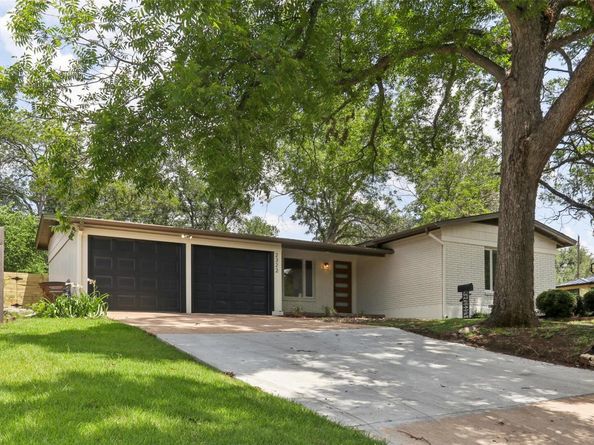 2322 Westoak DR, Austin TX 78704