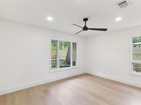 2322 Westoak DR, Austin TX 78704