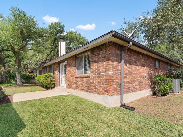 1202 Deer Grove DR, Cedar Park TX 78613