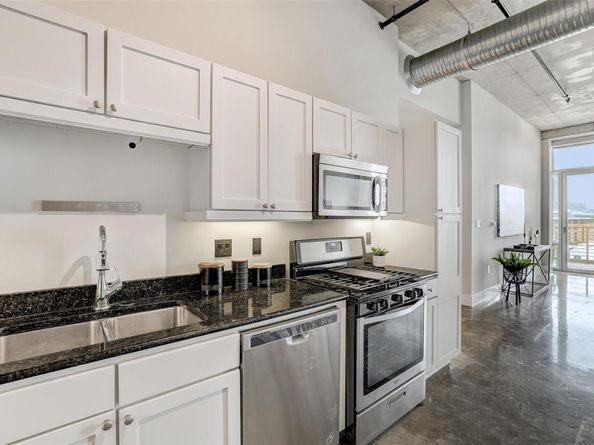 800 W. 5th ST 809, Austin TX 78703