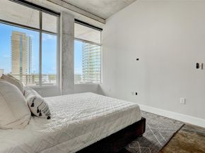800 W. 5th ST 809, Austin TX 78703