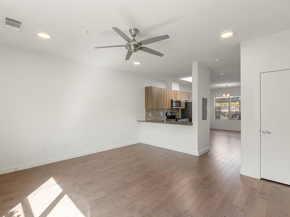 7805 Cooper LN 208, Austin TX 78745
