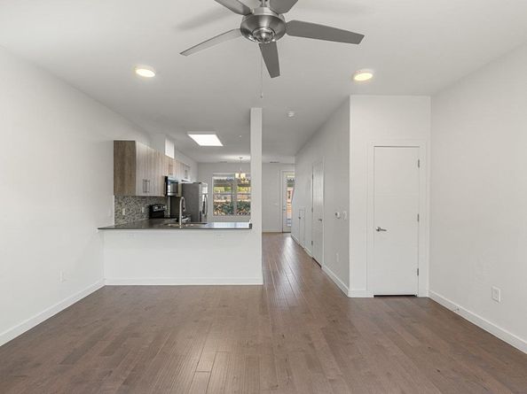 7805 Cooper LN 208, Austin TX 78745