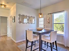 1404 E 3rd ST, Georgetown TX 78626