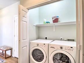 1404 E 3rd ST, Georgetown TX 78626