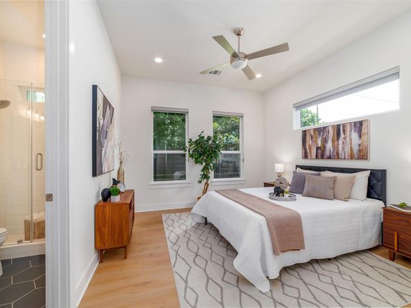 709 W St Elmo RD 2, Austin TX 78745