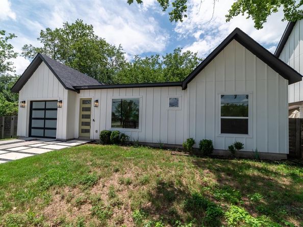 709 W St Elmo RD 2, Austin TX 78745