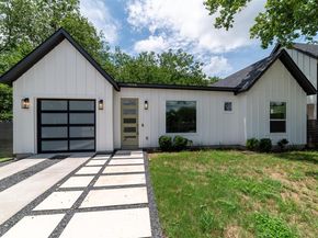 709 W St Elmo RD 2, Austin TX 78745