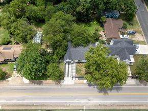 709 W St Elmo RD 2, Austin TX 78745