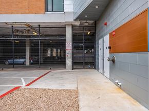 6444 Burnet RD 207, Austin TX 78757