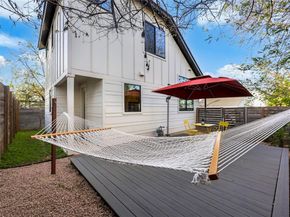 1208 Walnut Ave 2, Austin TX 78702