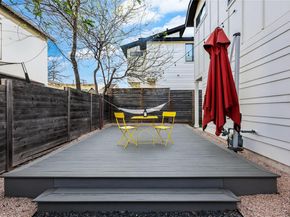 1208 Walnut Ave 2, Austin TX 78702