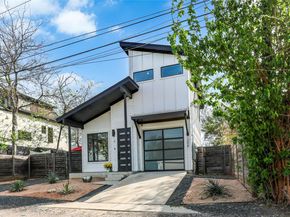 1208 Walnut Ave 2, Austin TX 78702
