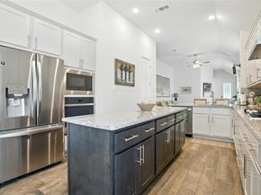 104 Arrowhead Mound RD, Georgetown TX 78628