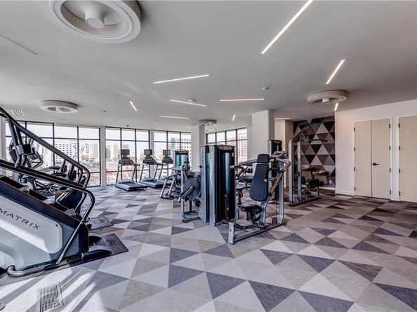 800 Embassy DR 117, Austin TX 78702