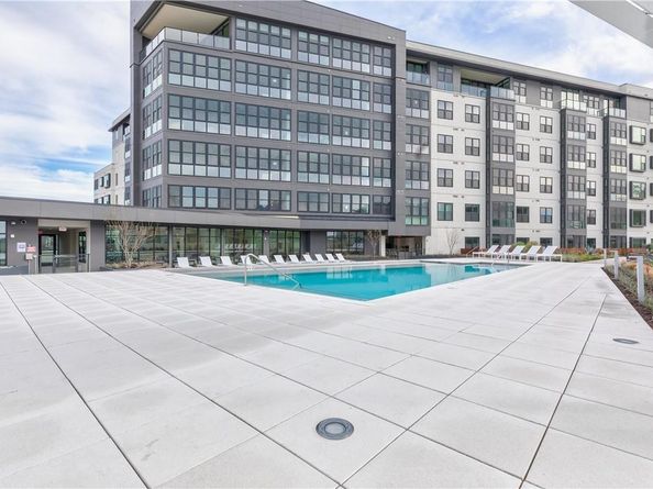 800 Embassy DR 117, Austin TX 78702