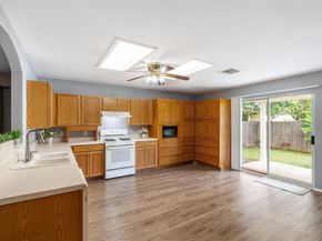 203 Presidio DR, Leander TX 78641