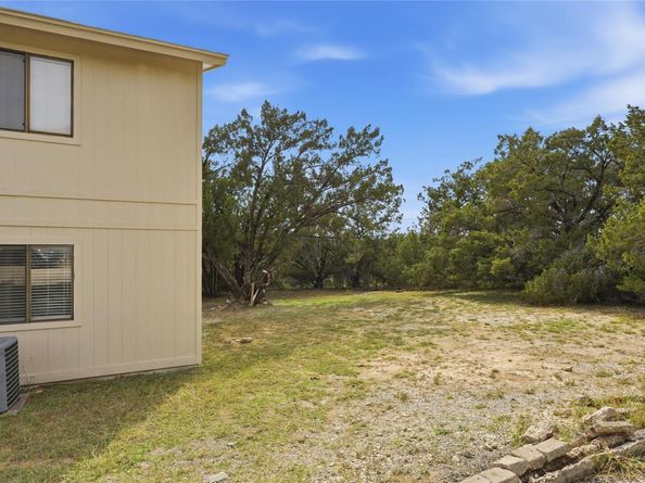 5608 Clubhouse DR, Lago Vista TX 78645